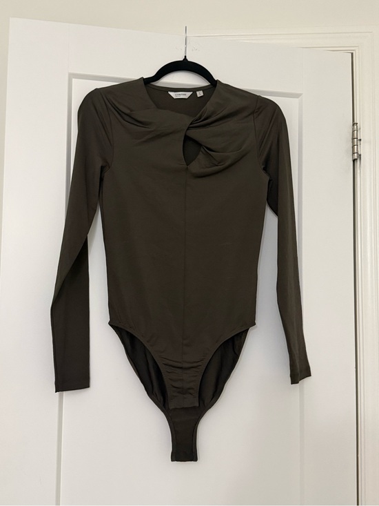 Reitmans Tops - Reitmans Olive Green Long Sleeve Twist-Neck Bodysuit